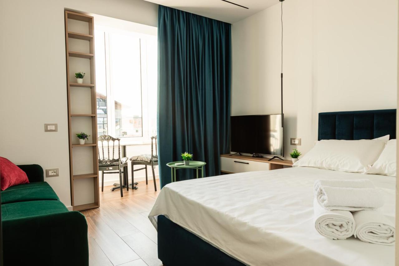 Prime Location Studio In Тирана Екстер'єр фото